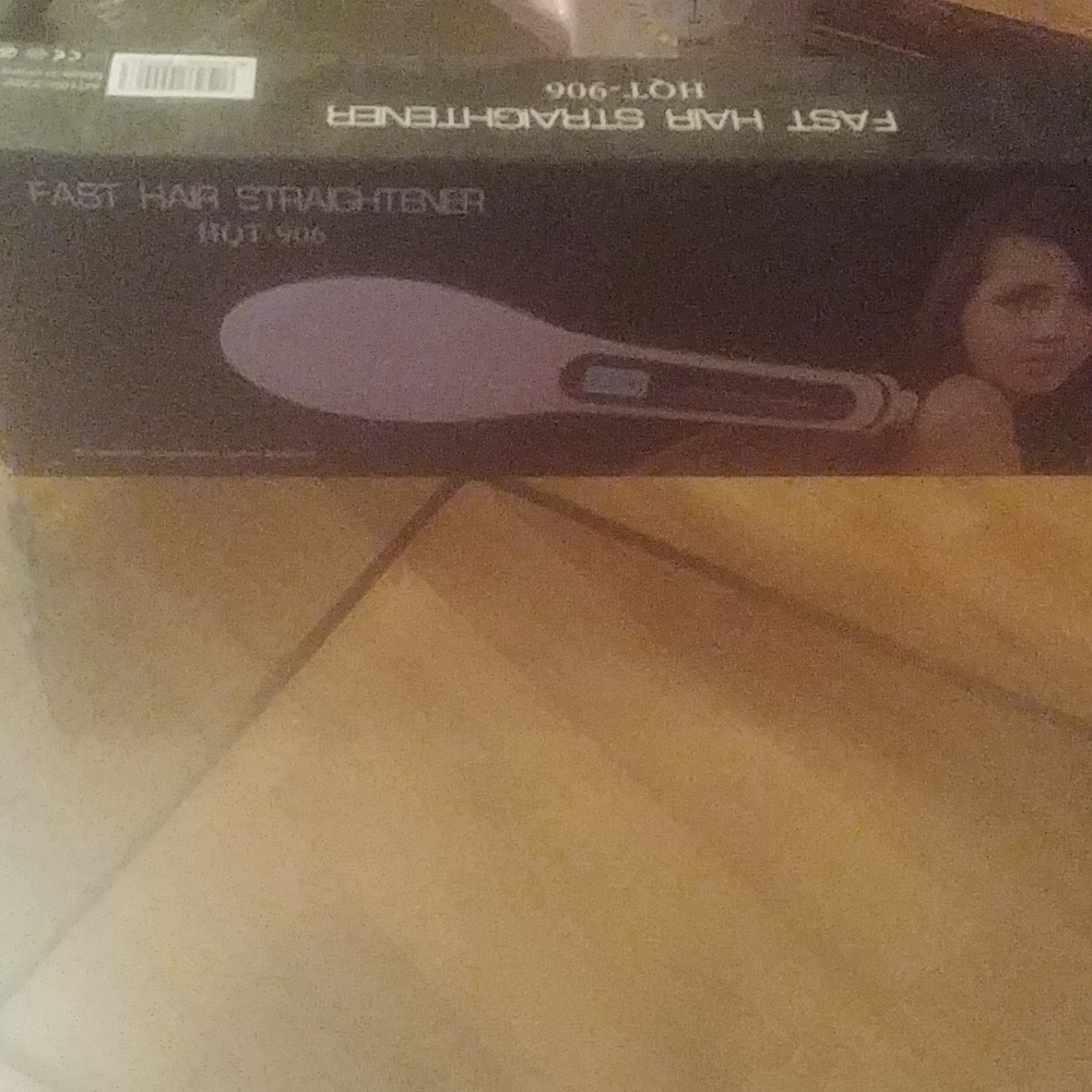 Hair Straightener (Heated Brush)